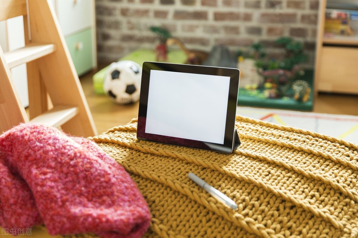 故事：为了一张天鹅绒毛毯，气得妈妈口吐芬芳