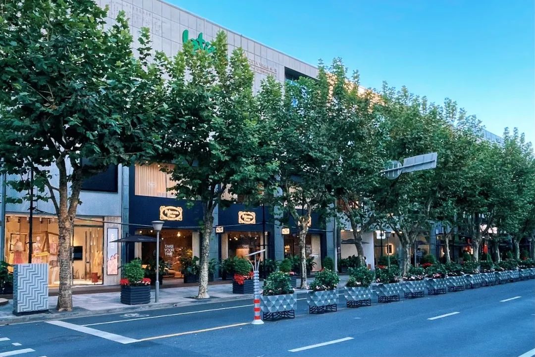 “88铜仁”升级为“UX88”，一则街区商业项目的蓄势待发