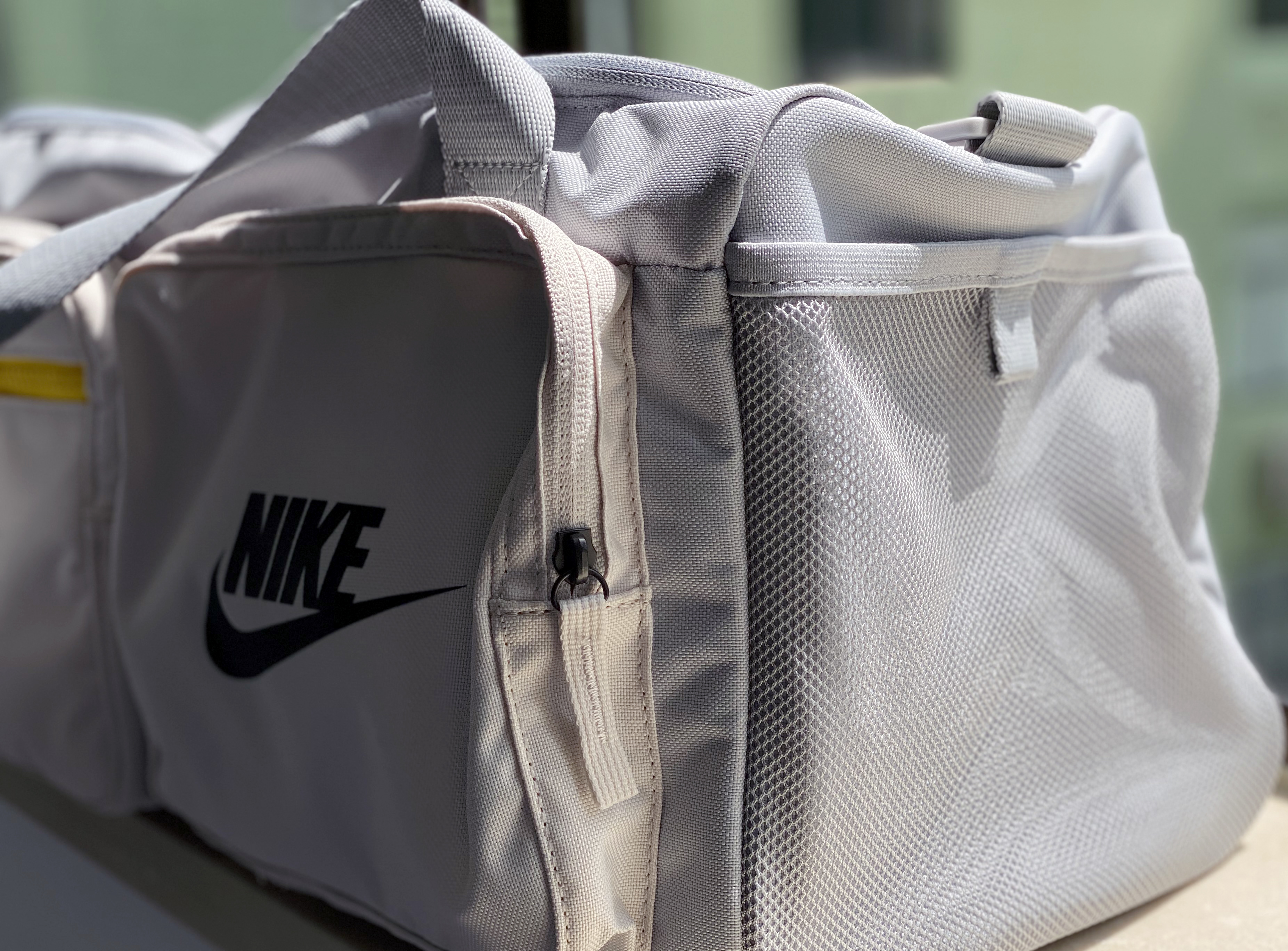 nikefuturepro健身包能当羽毛球包吗,nikefuturepro书包开箱