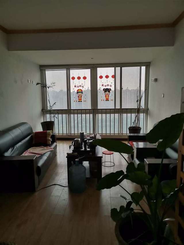 法院公示:驻马店豪车、住宅集体拍卖!雷克萨斯、众泰