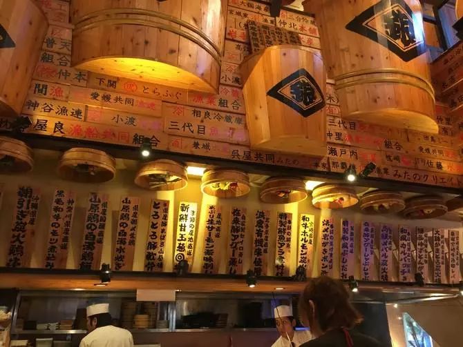 统一店招,统一店招丑得整齐