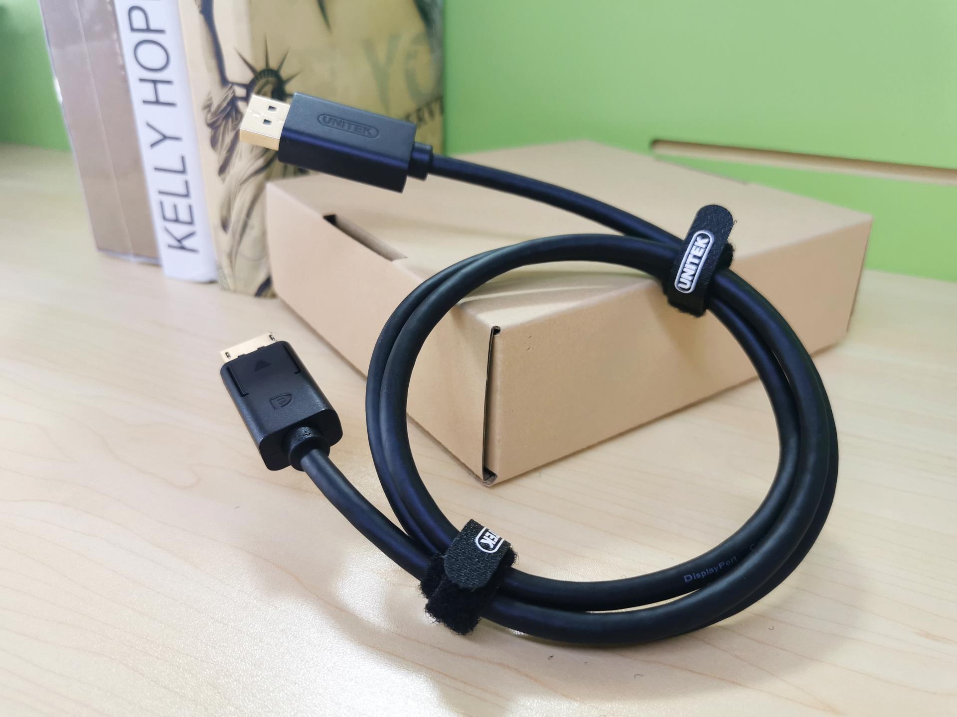 显示器达不到官方宣传参数，被忽悠了？可能是你用错了传输线