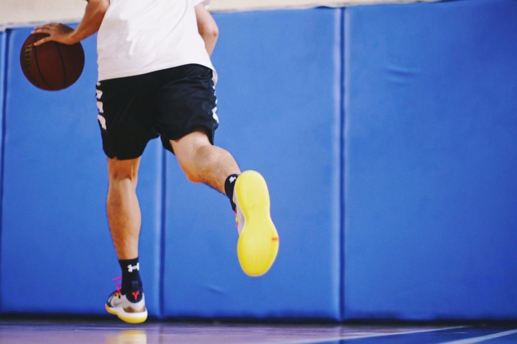 耐克高中联赛含金量高吗,2005耐克高中联赛装备