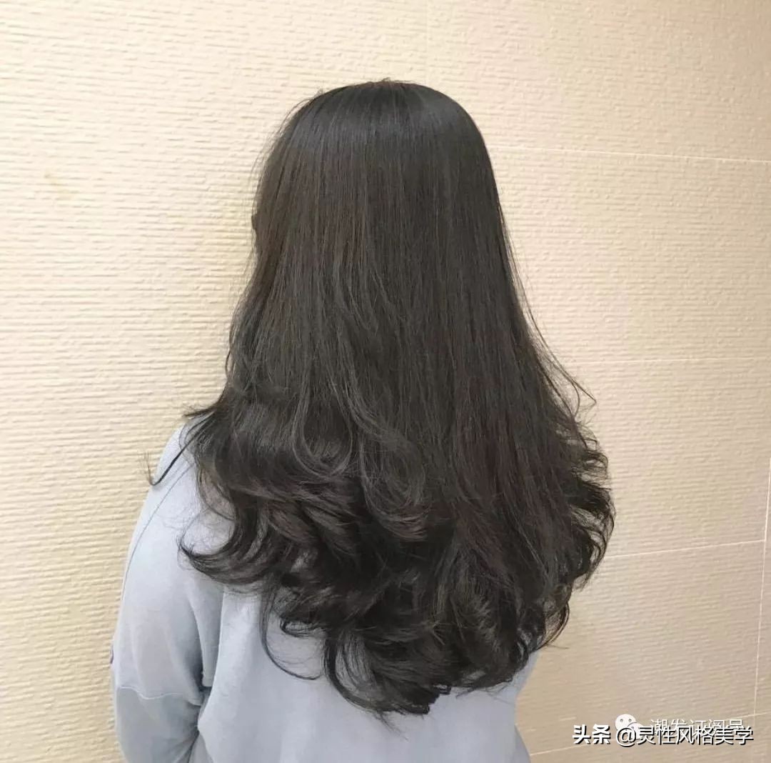 中长发发型微微卷半头烫大波浪,半头卷大波浪烫发排列教程