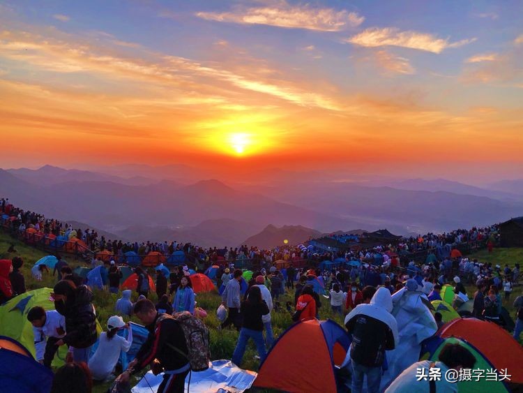 初夏游江西：历经晴、雨、雾，穿越武功山