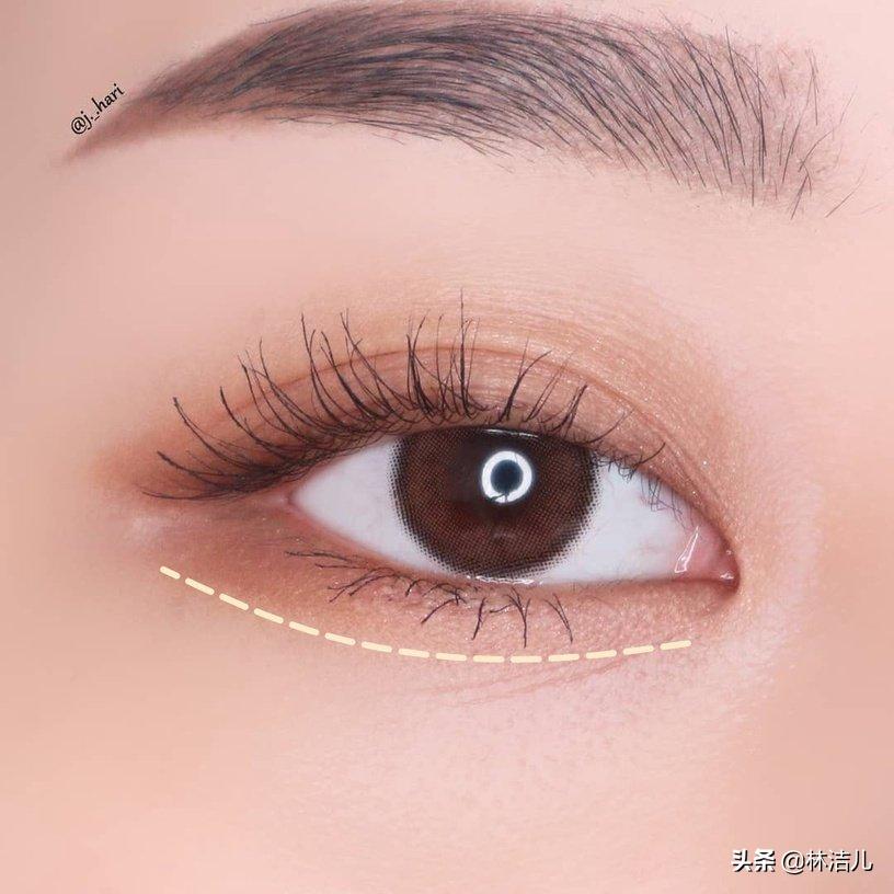 周冬雨同款眼妆教程,周冬雨近期眼妆画法