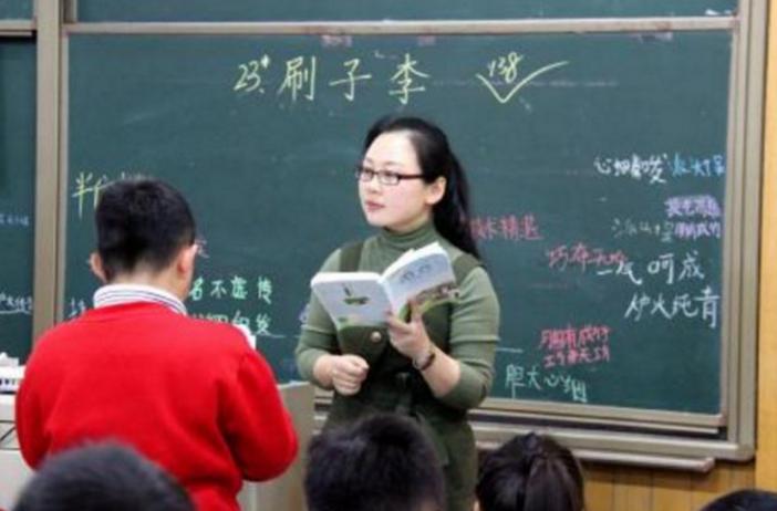 一个滑稽理由,让一篇“经典课文”消失20年,如今强势回归语文书