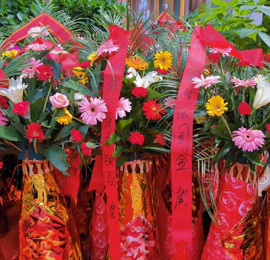 鄂州小林珠宝抖音视频 (鄂州小林珠宝广场地址)