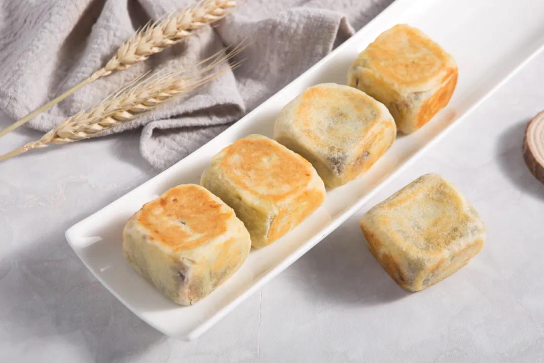 打卡网红仙豆糕香甜软糯的真好吃,网红糕点仙豆糕