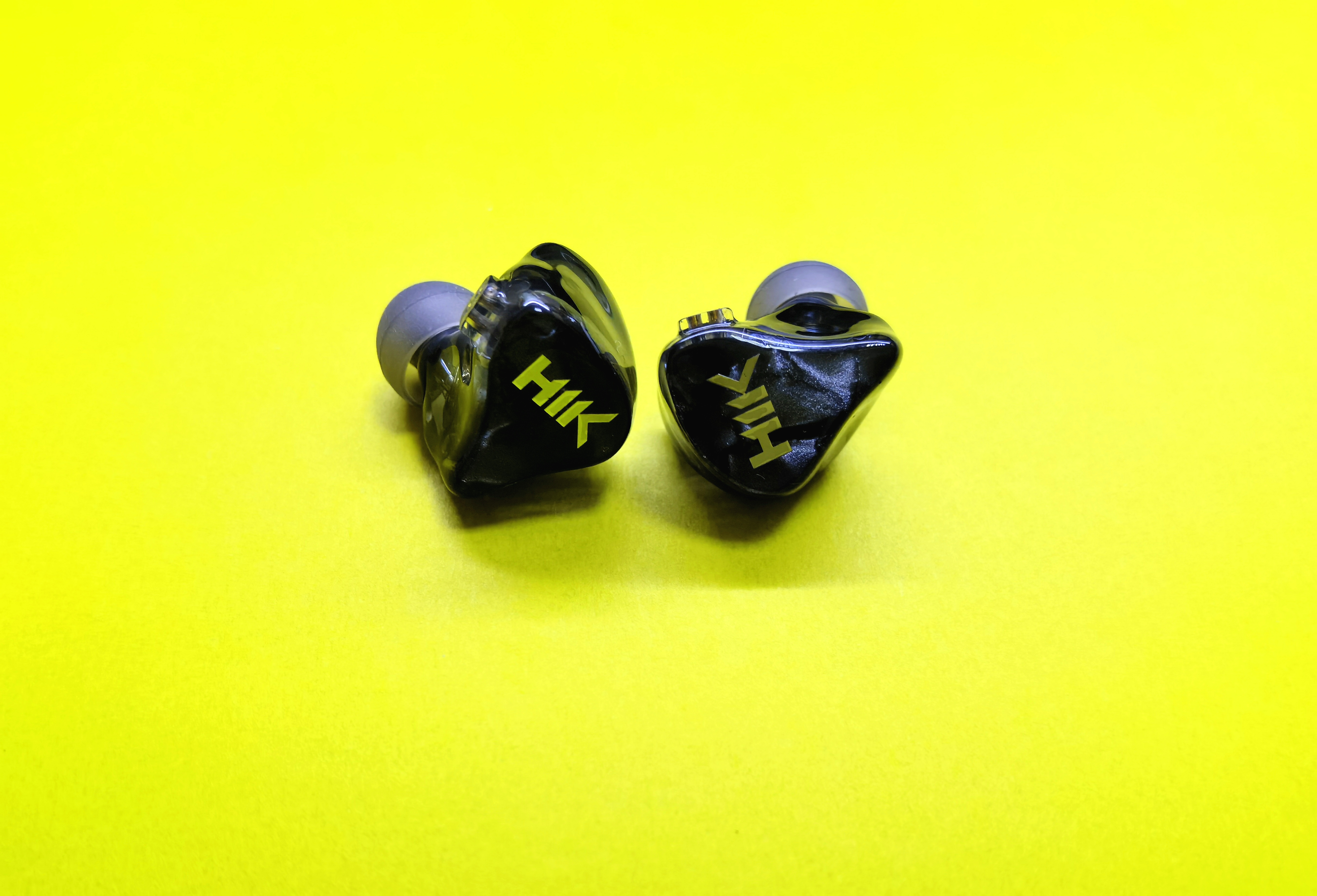 HIKS1耳机上手评测：科技与艺术共存