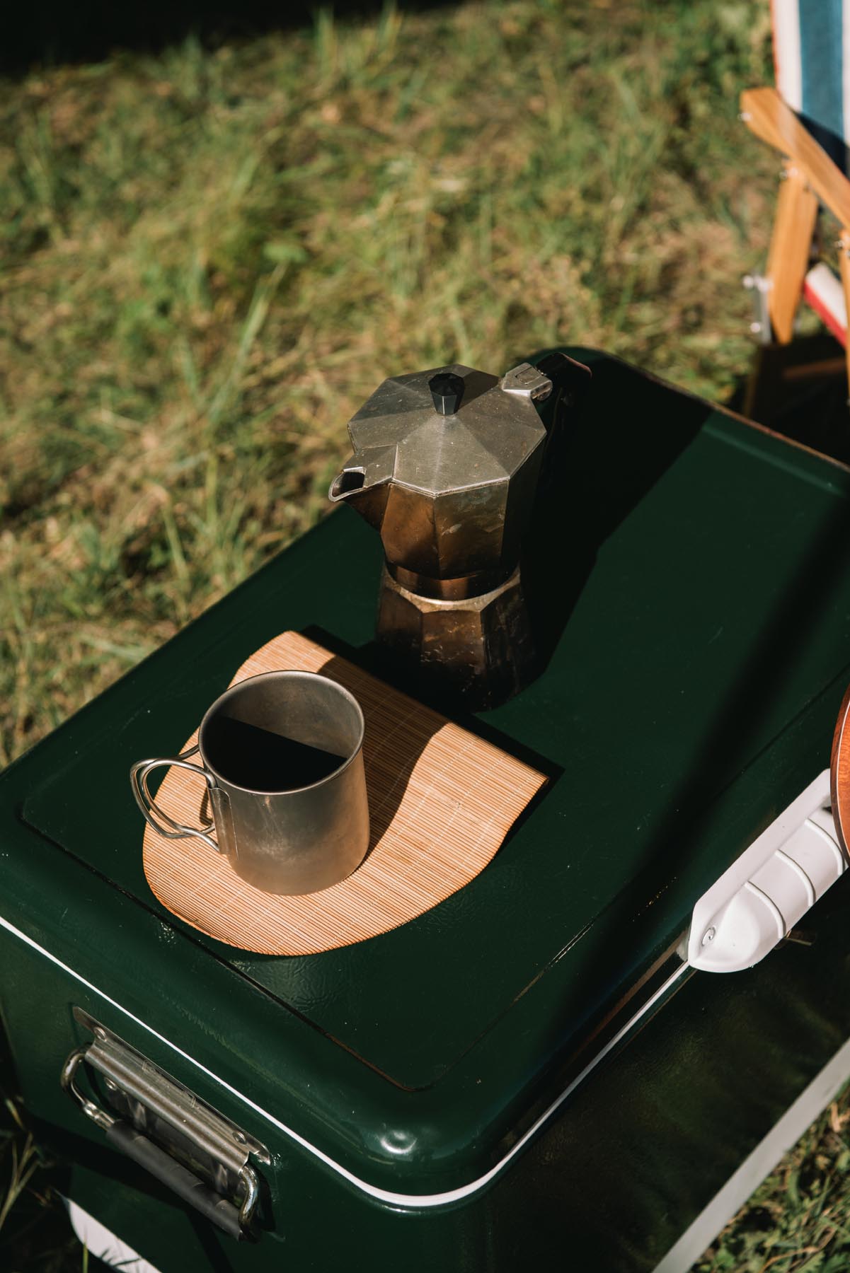 拥有这21件高颜值户外装备,让我们的草原野餐会像家里般优雅