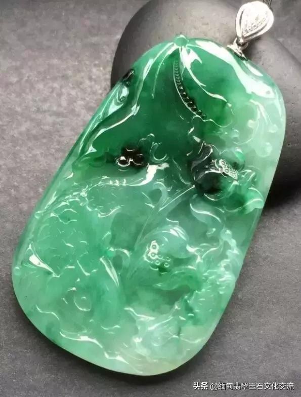 翡翠雕刻房子造型寓意,翡翠雕刻蚂蚁和虫子寓意