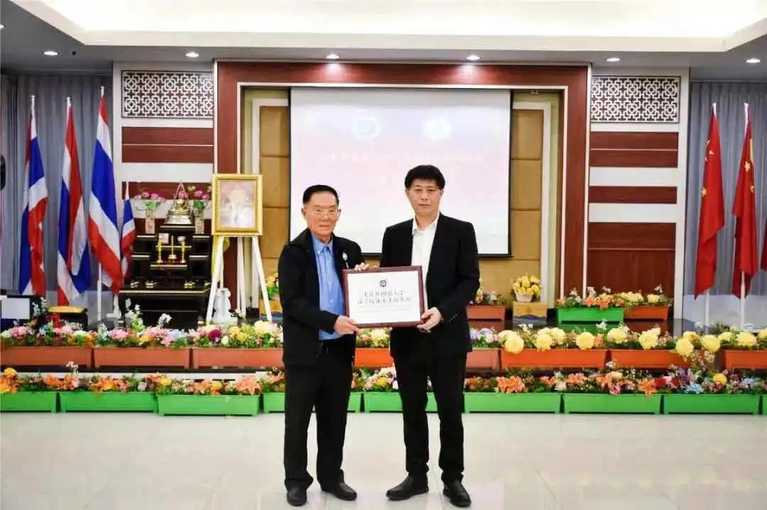 院系风采视频,汉学院招生简章