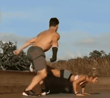 网红拿铁女孩,朋友圈晒咖啡的女生特点