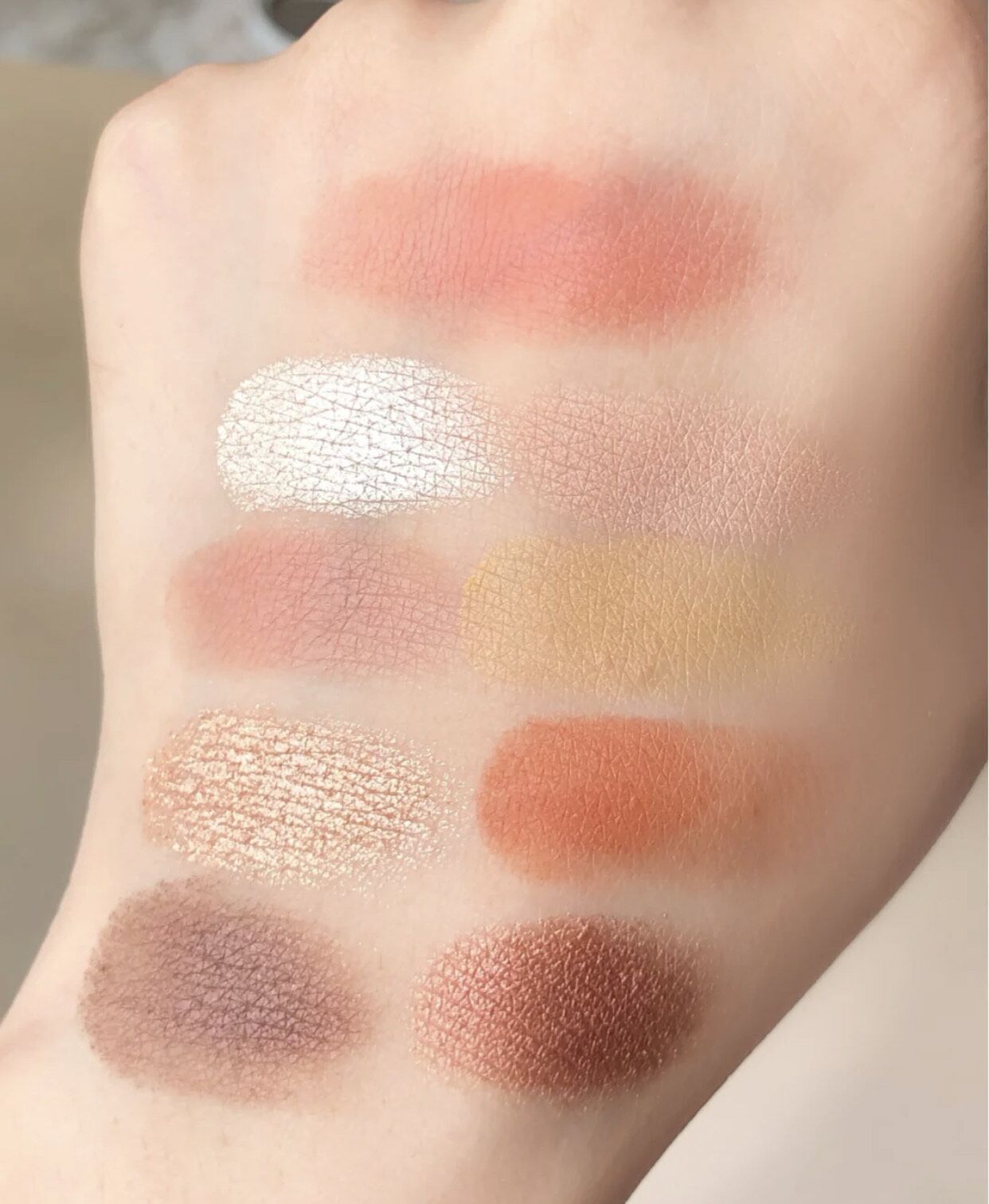 花西子凭什么火起来?这几种踩雷单品还是别跟风,眉笔真的很难用