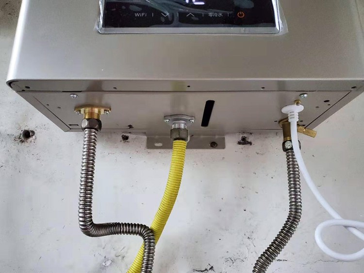 零冷水燃气热水器智商税,零冷水燃气热水器好吗