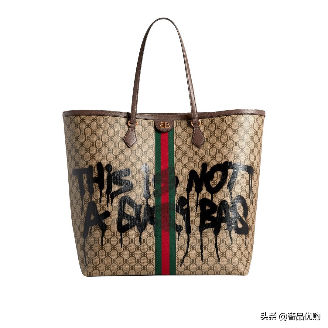 balenciaga克隆秀场,balenciaga21年时装秀