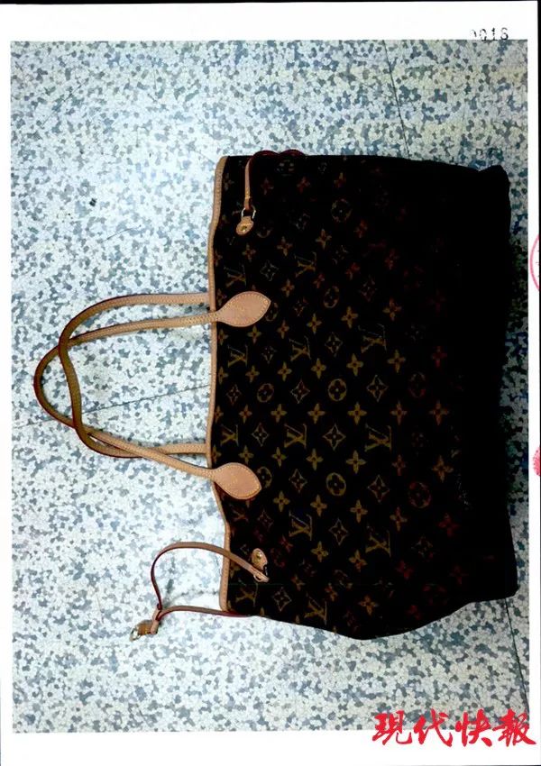 塑料姐妹花被闺蜜骗,塑料姐妹花很假