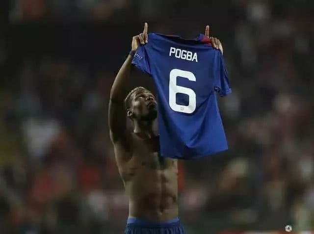 看中国足球的观众吐槽,看中国足球比赛的各种反应