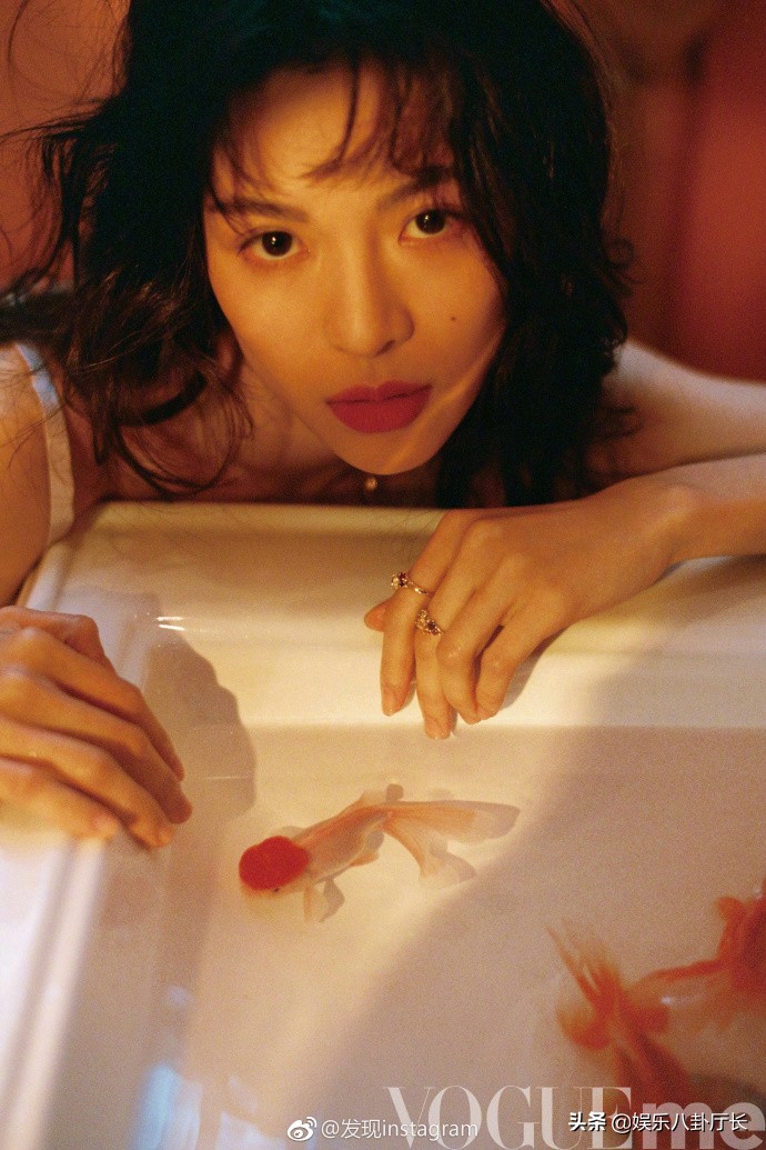 盘点娱乐圈最会拍照的女明星们，get高级美感的养成！