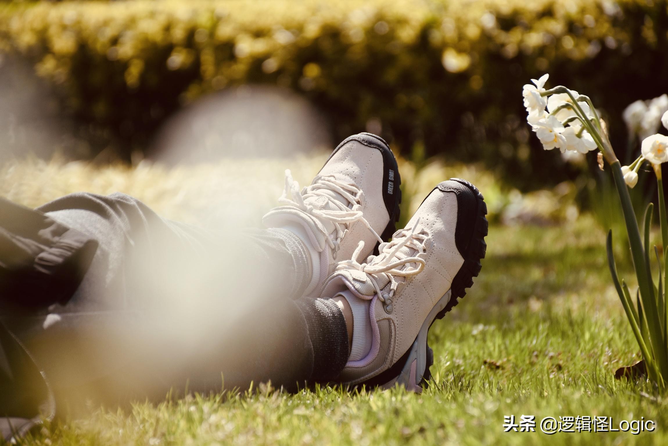 用双脚丈量天地,用脚丈量世界徒步行走