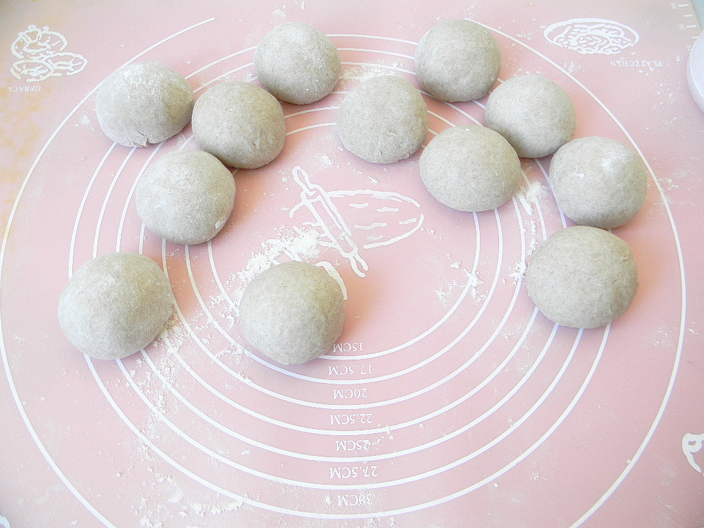 自己做馒头加鸡蛋可以吗,自己做馒头不用泡打粉怎么做