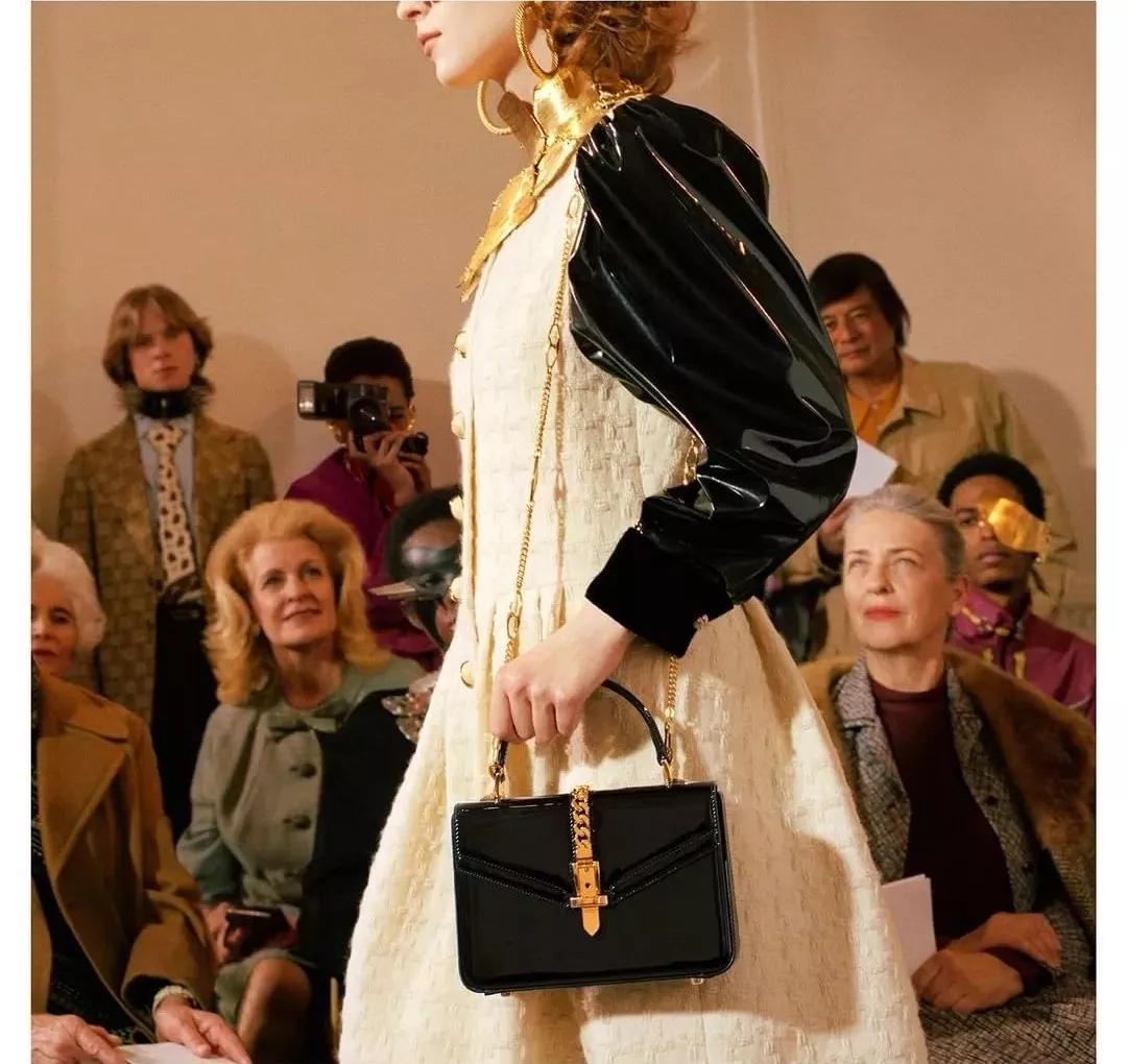 英国旅游团购物攻略,英国旅游购物攻略及必买清单