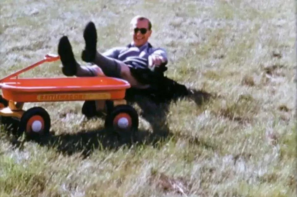 93岁女王年年放暑假！深扒女王秘密“朋友圈”，看看她都玩些啥