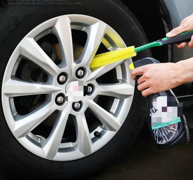 自己洗车也是一件很有成就感的事,洗车自己动手也是一种享受