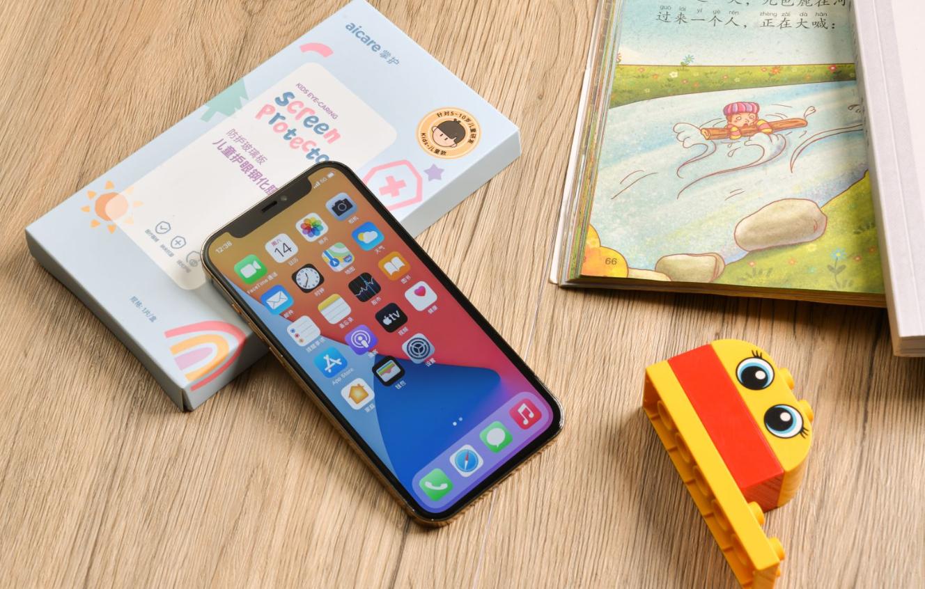 手机贴钢化膜真的防碎屏吗,手机钢化膜让手机屏幕更容易碎