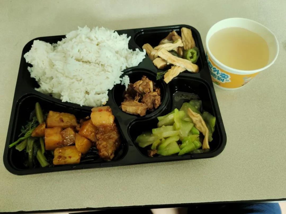 开起来像燃油车,开起来像电车的油车