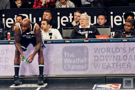 是谁决定梅西比C罗强？玩数据这件事，或许球队经理得和游戏学？