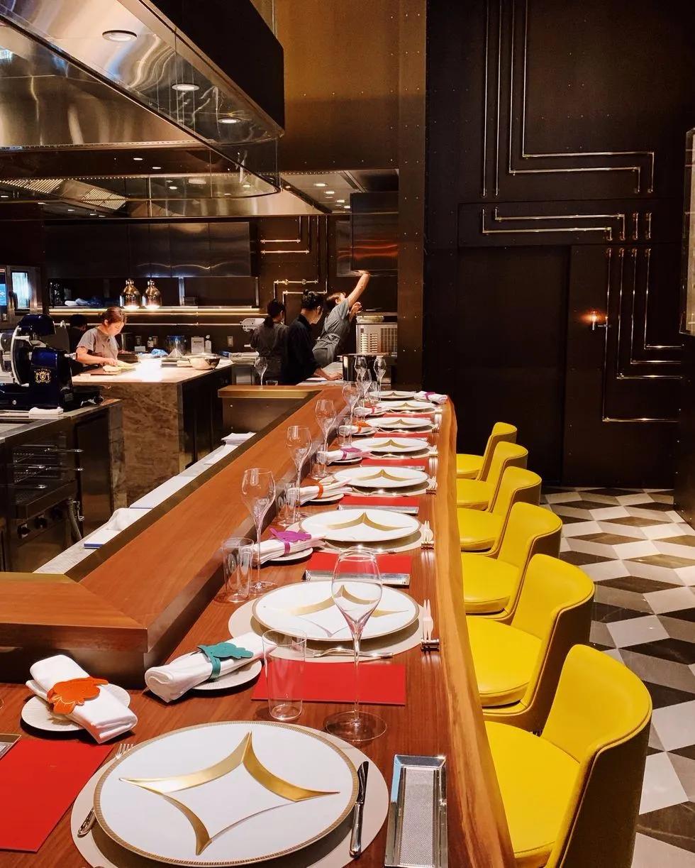 lv鍏ㄧ悆绗竴瀹跺挅鍟″簵,lv濂緢鍝佸挅鍟″簵