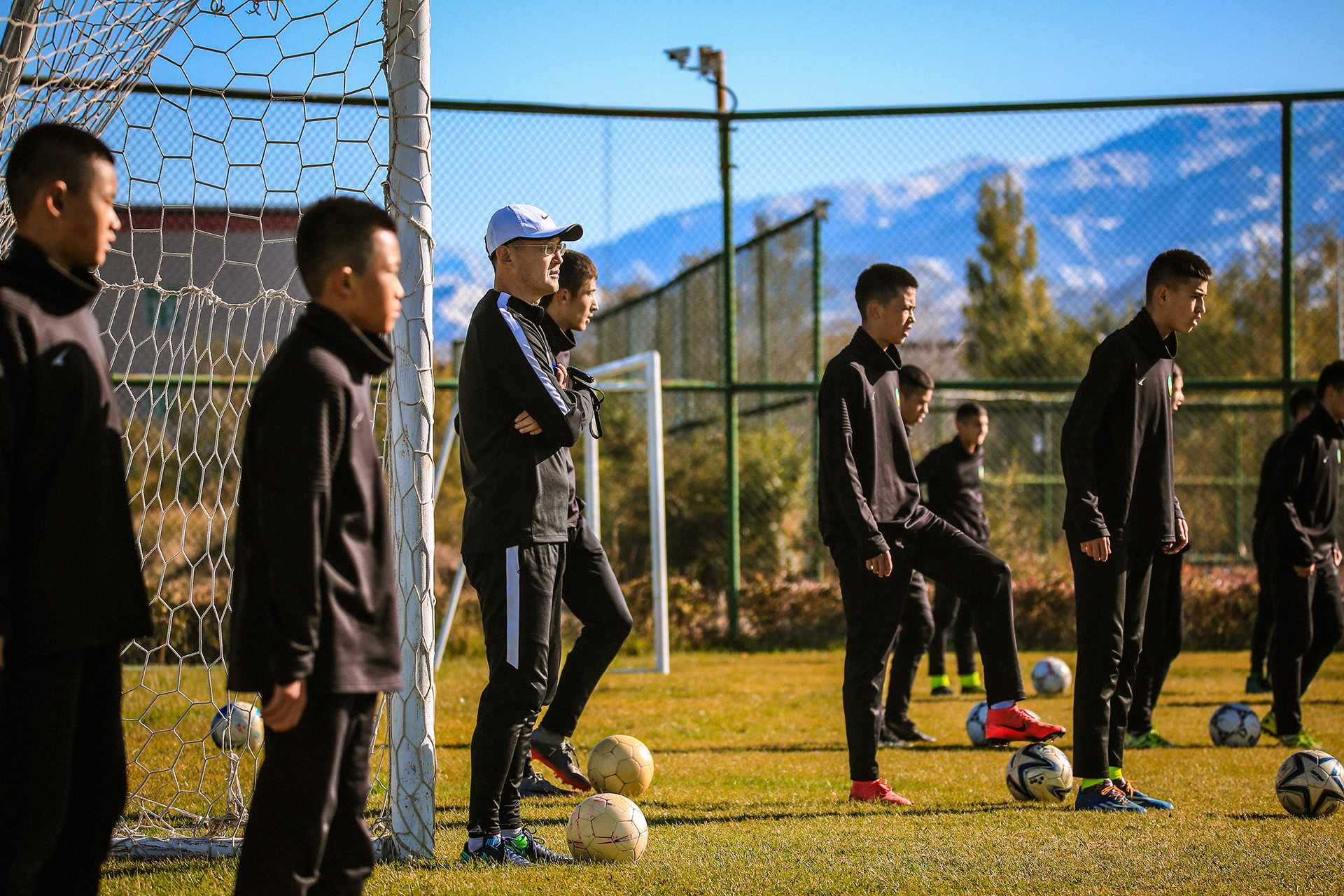 孙继海开丰田汉兰达,孙继海开箱