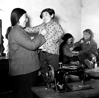 回忆童年8090过年情景,80后回忆童年过年真实视频