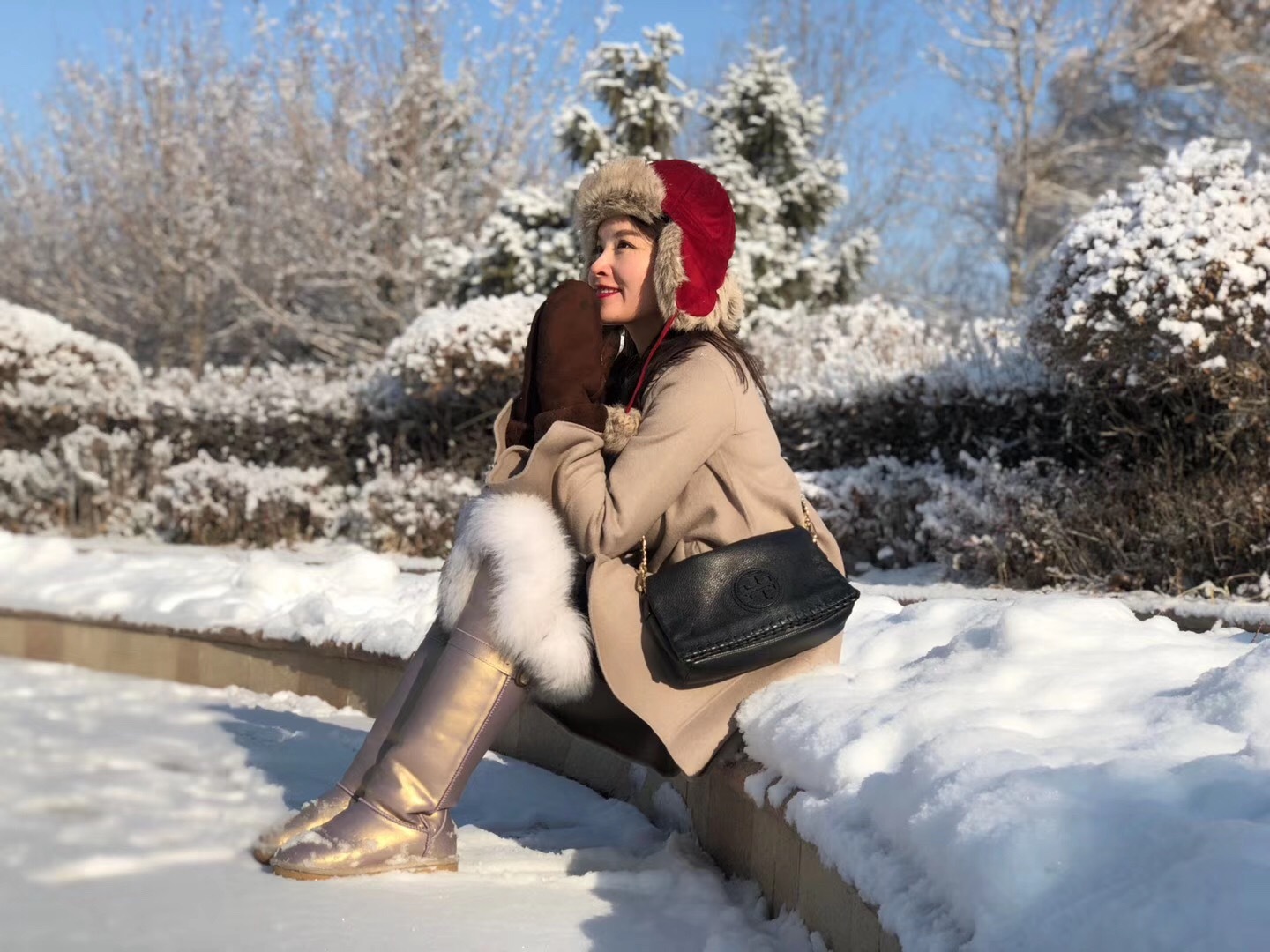 歌歌兰妮蓝风铃香水手霜,歌曲闻香识女人变调