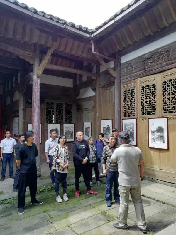 风雨过后见彩虹“五一”礼赞--刘军辉孔令杰大美宜黄写生作品展