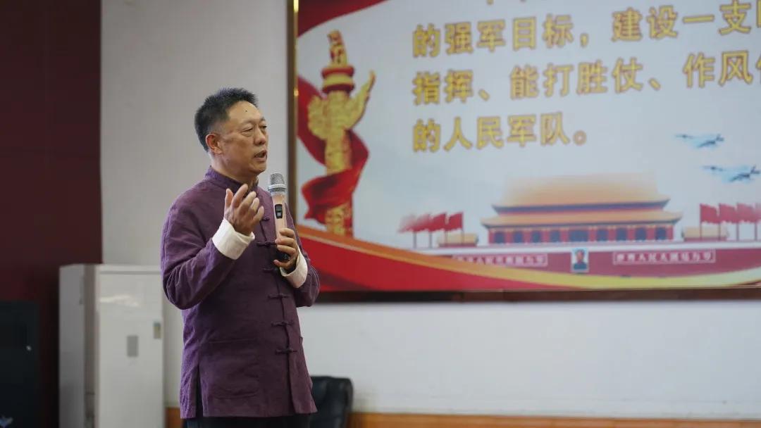 成都市武侯区民政局举办婚姻家庭辅导服务进军营活动