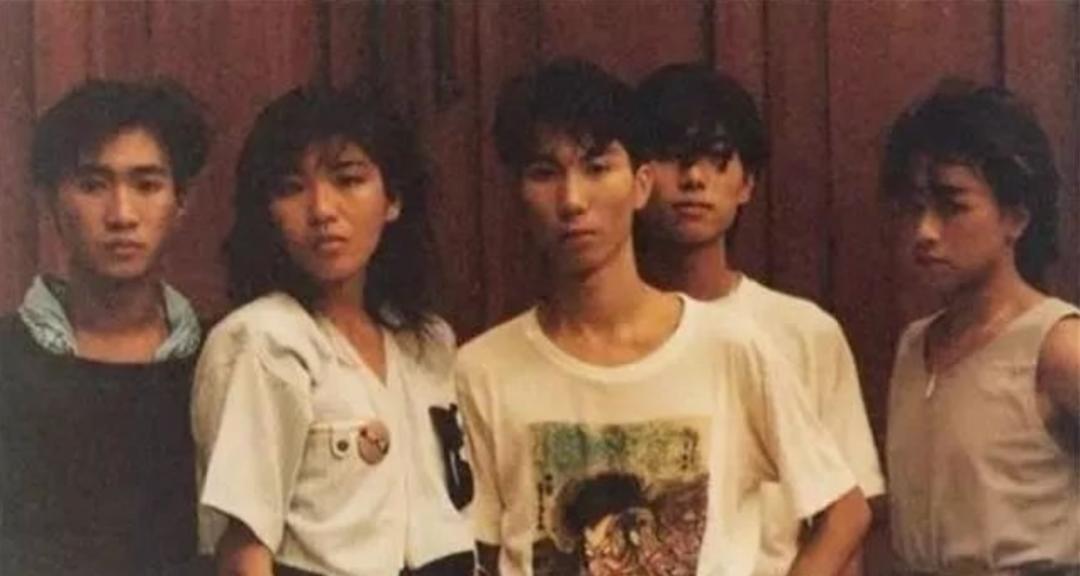 黄家驹十大经典金曲中文,黄家驹十大经典曲