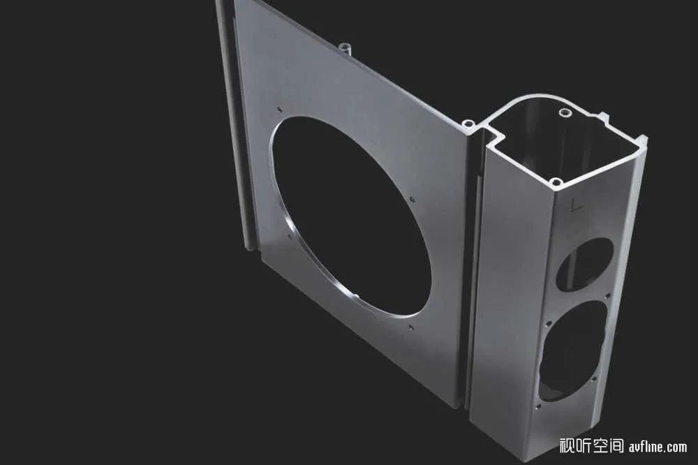 让音响成为客厅的主角：T+A聽佳音Caruso多功能一体机