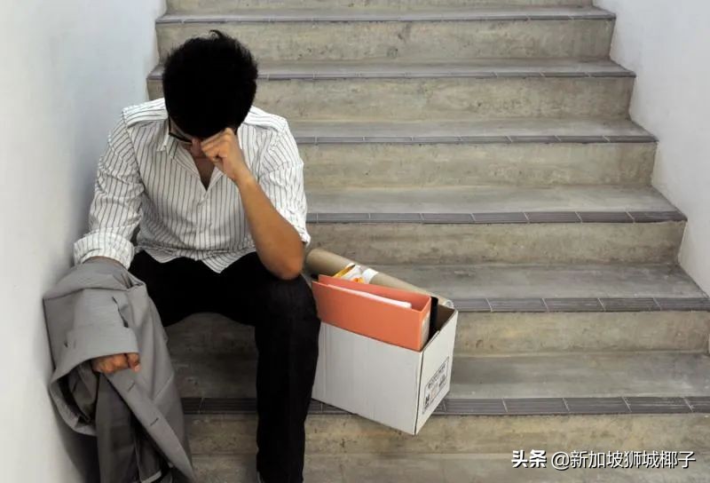 在新加坡月入15000一年能挣多少钱,在新加坡月薪1万新币