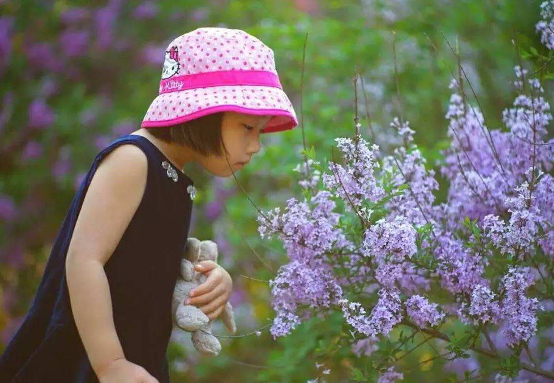 漫展掀女生裙子男生致歉,16岁女孩广东漫展