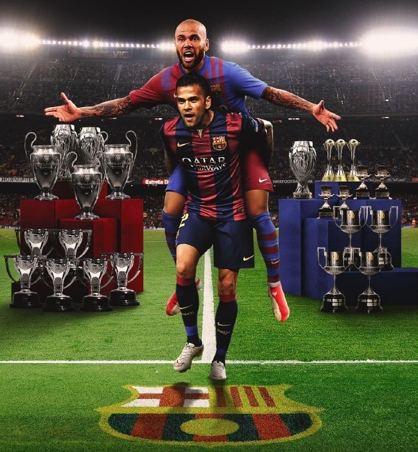 阿尔维斯成近28年来巴萨第一人,传奇回归巴萨官宣阿尔维斯加盟