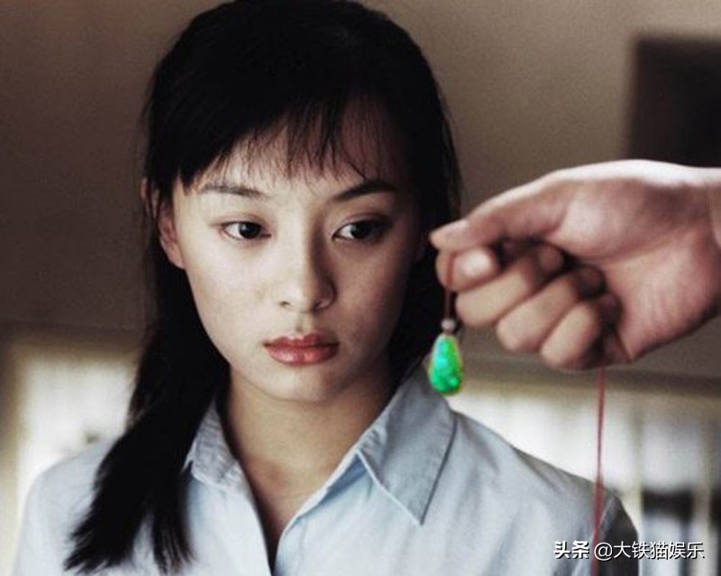 10对撞名的女星,同名不同命,有人公开互撕,有人无辜被“连坐”