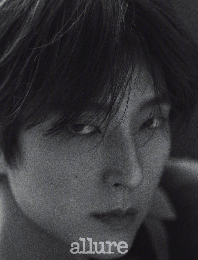 韩国男演员李准基的图片,韩国最帅气男明星李准基