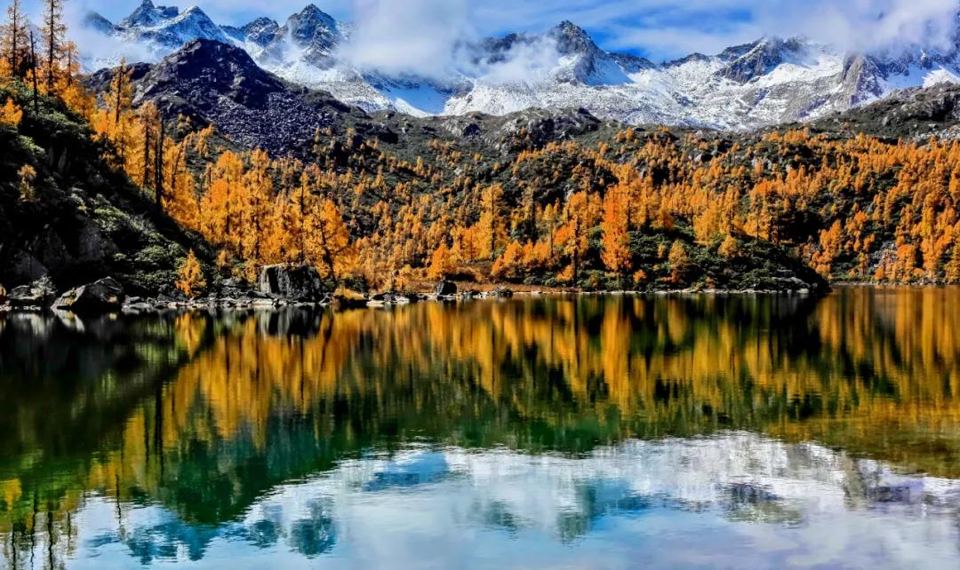 9月国内最美的10个最佳旅行地推荐,金秋十月寻找最美旅行地