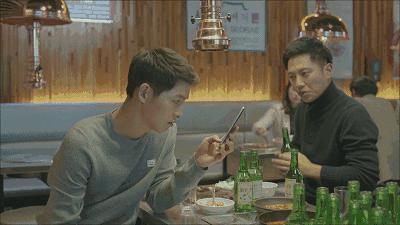 中国不提倡女性喝酒，韩国女生却特别能喝，亚洲喝酒冠军坐实了？