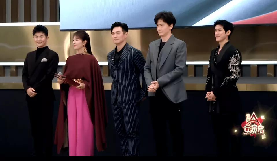 我是女演员：当众表演“侵犯香妃”博眼球，这综艺真丢女演员脸