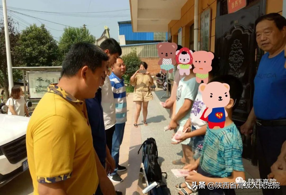 扶贫路上的攀登者——赵凤龙