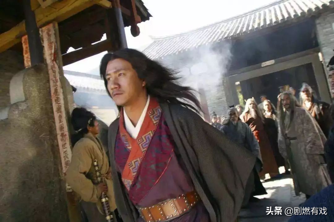 金书奇谈:萧峰王者霸气不输常人,但还是难过情字!